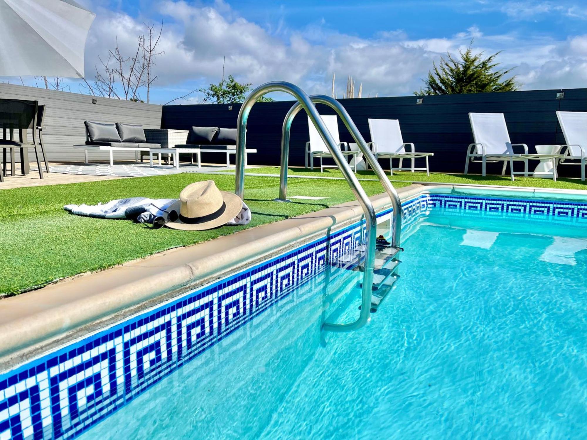 Atlantis Holiday Apartments Торки Екстериор снимка